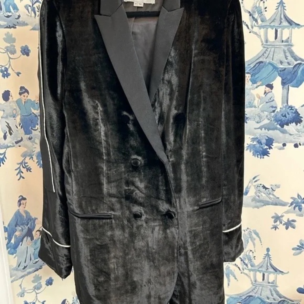 Grey Velvet Ladies Smoking Jacket/Dress - Picture 10 of 12